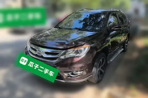 BYD S7 2015