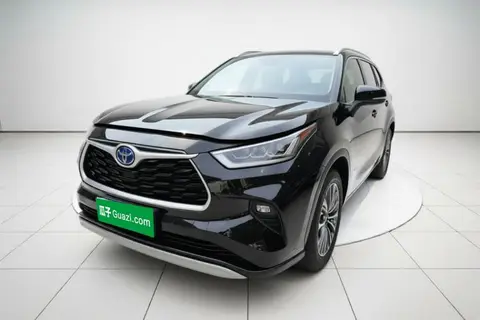 Toyota Highlander 2021