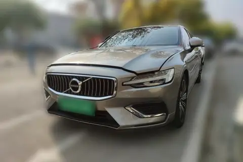 Volvo S60 2021