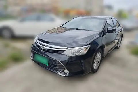 Toyota Camry 2016