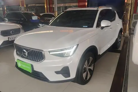 Volvo XC40 2024