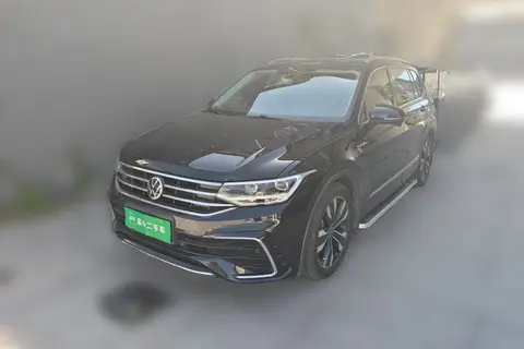 Volkswagen Tiguan L 2022