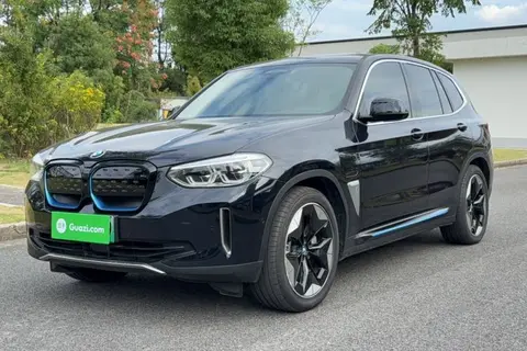 BMW iX3 2021