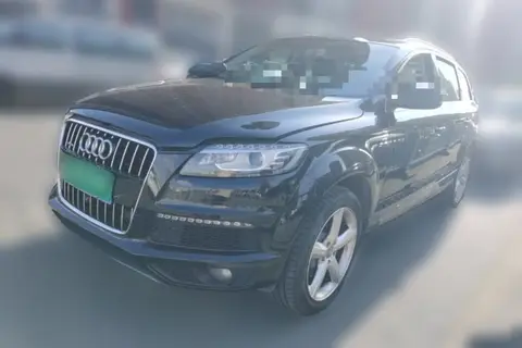 Audi Q7 2015