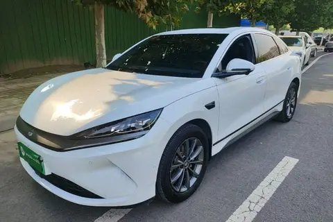 BYD Qin L 2025