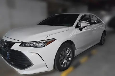 Toyota Avalon 2021