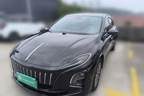 Hongqi E-QM5 2023