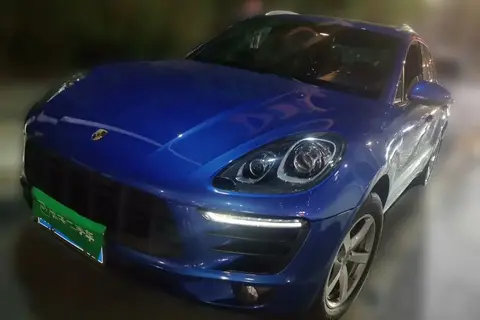 Porsche Macan 2018