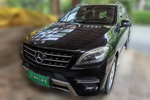 Mercedes-Benz M-Class 2013
