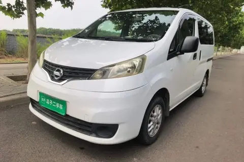 Nissan NV200 2013