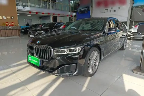 BMW 7 Series 2021