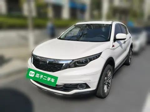 Qoros 5 2016