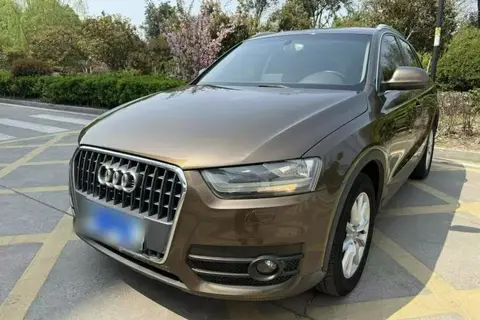 Audi Q3 2015