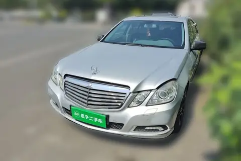 Mercedes-Benz E-Class 2010