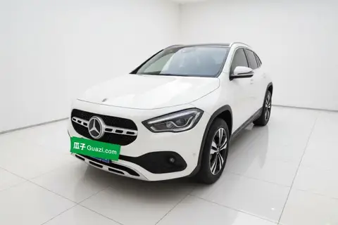 Mercedes-Benz GLA 2022