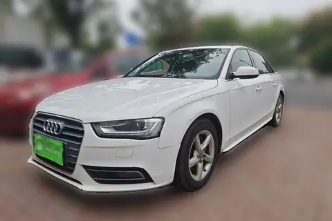 Audi A4L 2016
