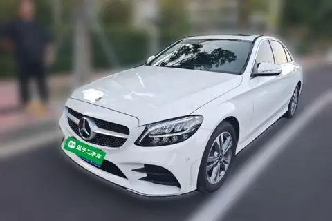 Mercedes-Benz C-Class 2020
