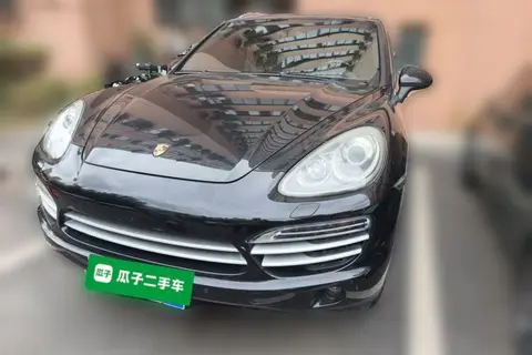 Porsche Cayenne 2014