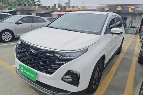 Hyundai Custo 2024