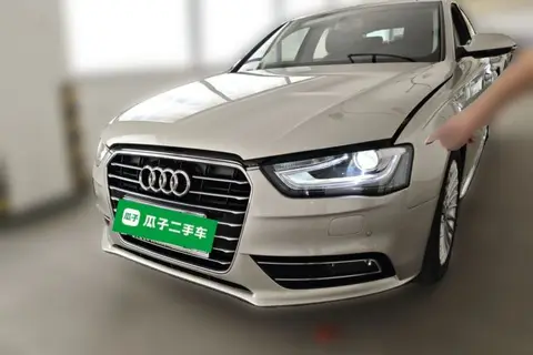 Audi A4L 2016