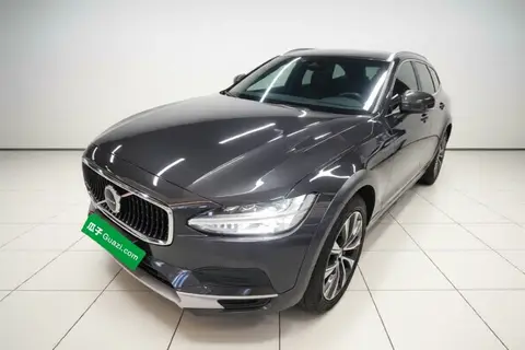 Volvo V90 2021
