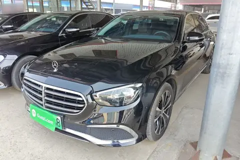 Mercedes-Benz E-Class 2022