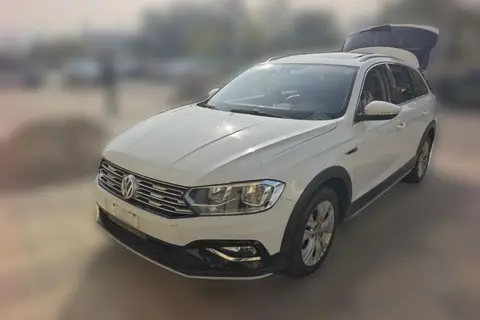 Volkswagen C-TREK 2016