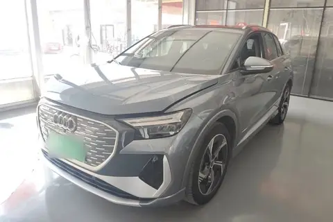 Audi Q4 e-tron 2023