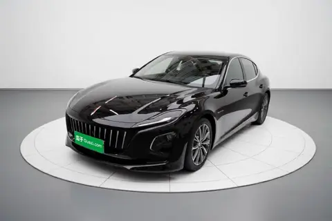 Hongqi E-QM5 2023