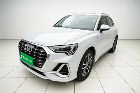 Audi Q3 2021