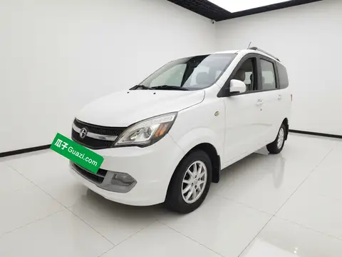 BAIC M50S 2015