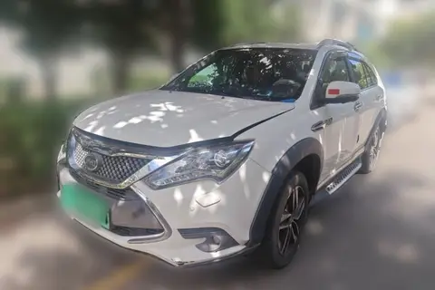 BYD Tang 2016