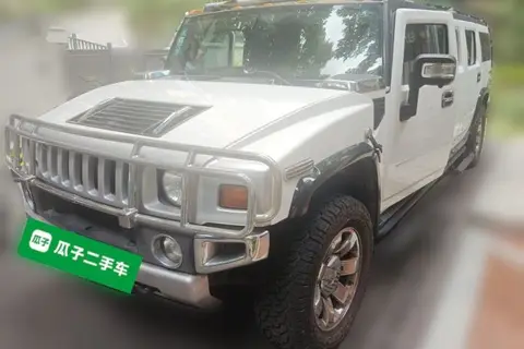 Hummer H2 2011