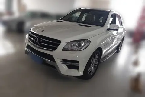 Mercedes-Benz M-Class 2012