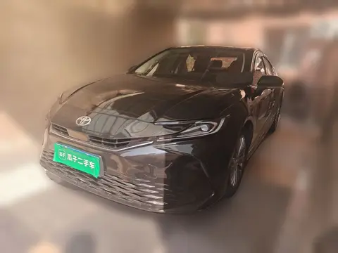 Toyota Camry 2025