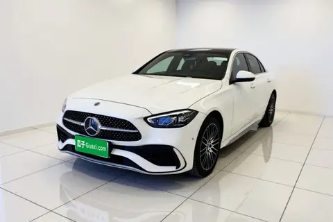 Mercedes-Benz C-Class 2024