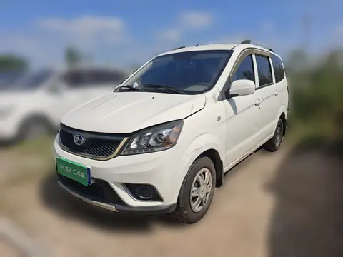 BAIC M50S 2017