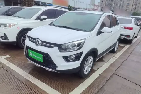 BAIC Senova X25 2017