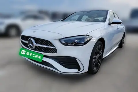 Mercedes-Benz C-Class 2024