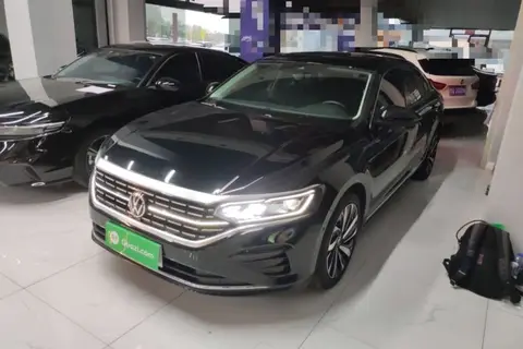 Volkswagen Passat 2021