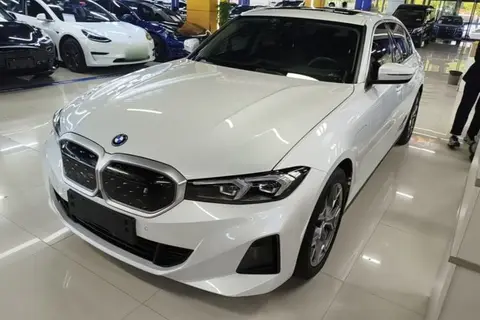 BMW i3 2024