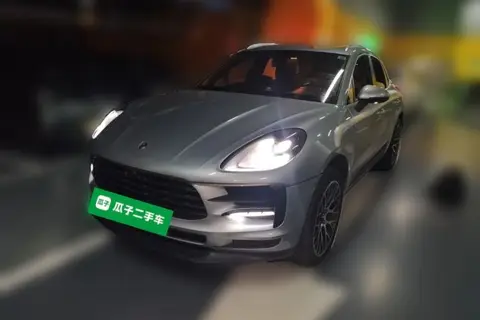 Porsche Macan 2020