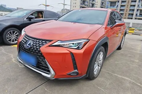 Lexus UX 2020