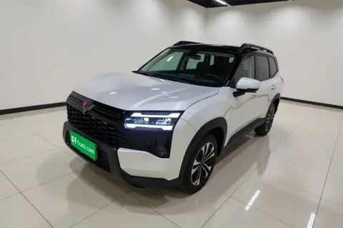 Wuling Xingguang 560 2025