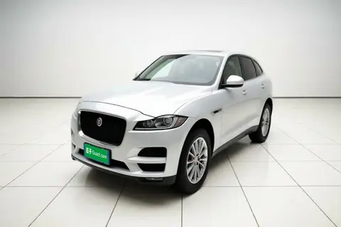 Jaguar F-PACE 2017