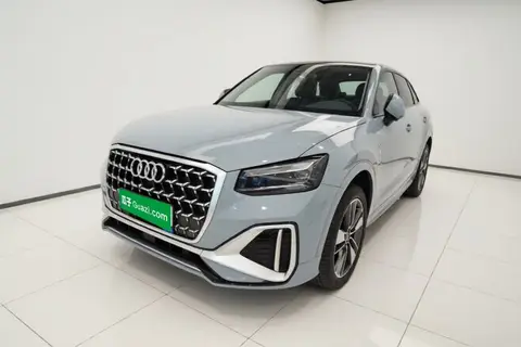 Audi Q2L 2025