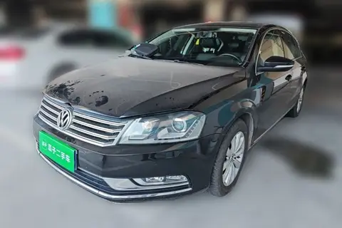 Volkswagen Magotan 2013