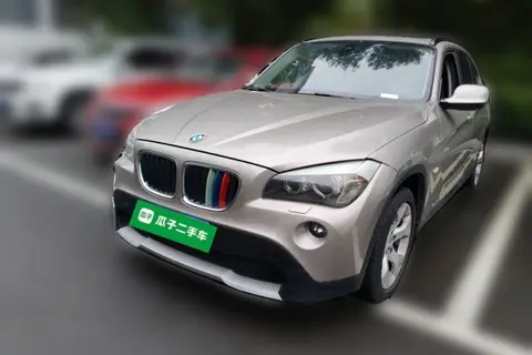 BMW X1 2011 — фото 1