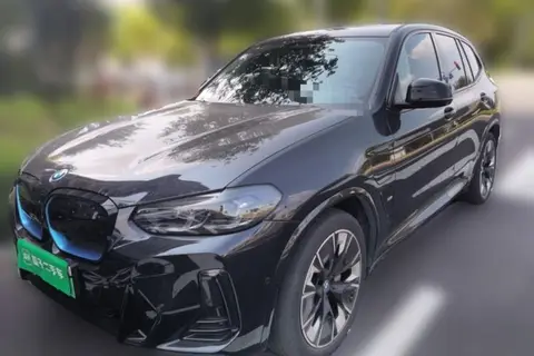 BMW iX3 2022