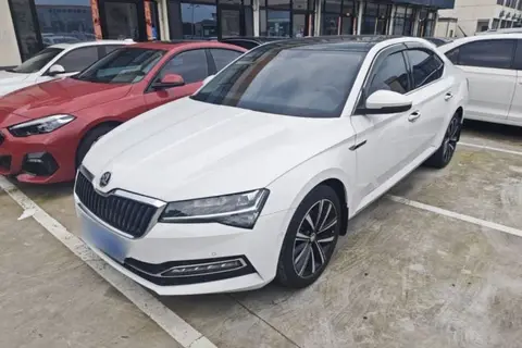 Skoda Superb 2023